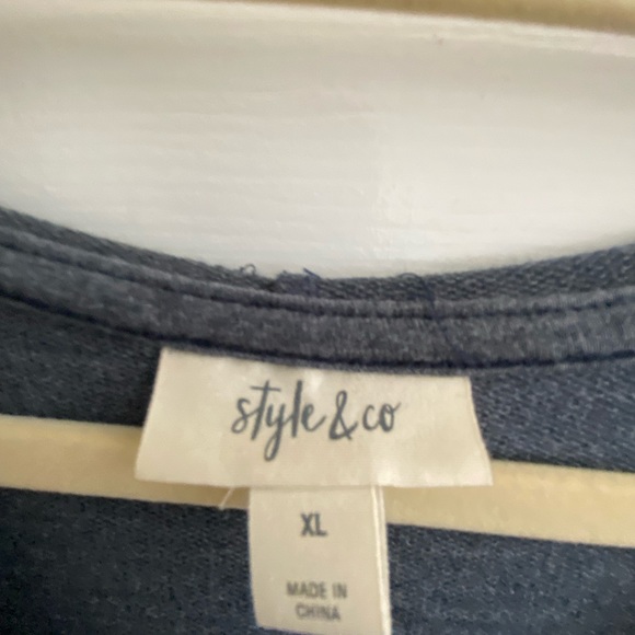 Top - Picture 3 of 3